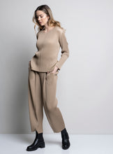 Load image into Gallery viewer, FW24 PANT CHEVRON LM089
