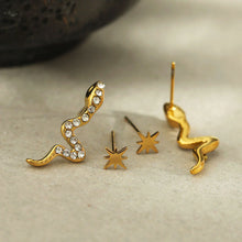 Load image into Gallery viewer, Gahiji 2-Pair Stud Earrings 21252
