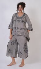 Load image into Gallery viewer, SS26 PAPERLACE CROP PANT
