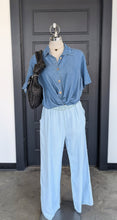 Load image into Gallery viewer, SS26 ILA242251 SOLID BUTTON SHIRT
