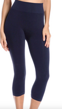 Load image into Gallery viewer, PLUS CAPRI SIZE BC-01
