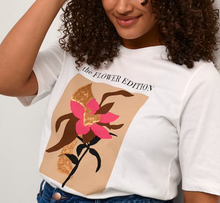 Load image into Gallery viewer, KC FLOWER T-SHIRT
