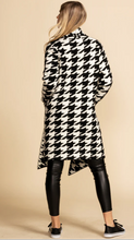 Load image into Gallery viewer, THE STOCKPORT JACKET A LA MODE 2255
