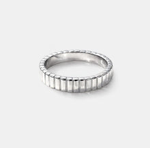 Load image into Gallery viewer, SS26 BIZOU SS253R022SL ESSENCE RING
