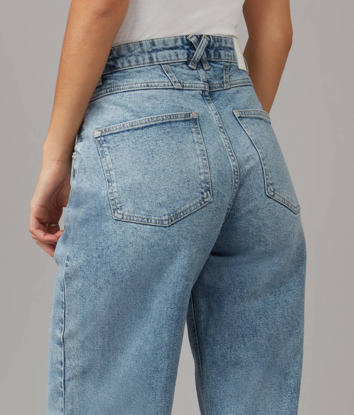 Lola Jeans - MILAN-JB High Rise Wide Leg Jeans 31" Inseam: 31 / 31" Inseam / Jaded Blue