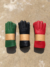 Load image into Gallery viewer, Billy Bamboo - LEATHER SHEARLING GLOVE
