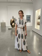 Load image into Gallery viewer, SS26 Classic Lino and more - 20429 Elegant Italian maxi dress with belt
