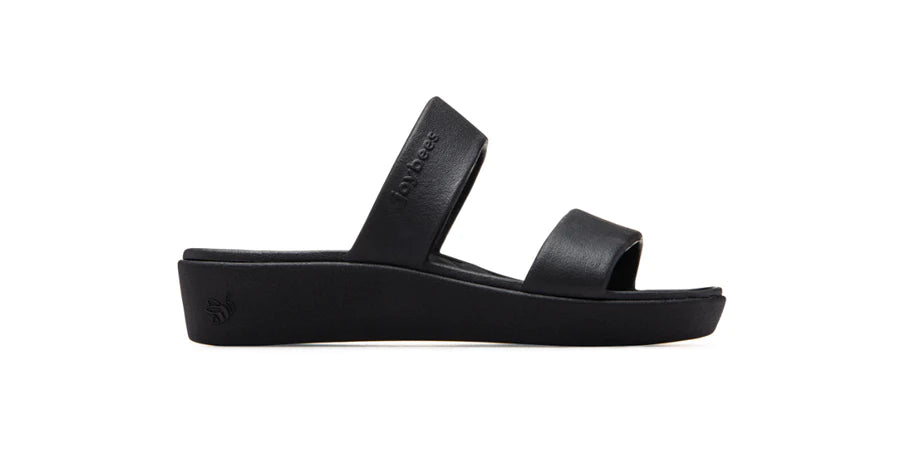 THE CUTE SANDAL