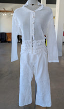 Load image into Gallery viewer, SS26 PL-G526 PAPERLACE EMBROIDERED JEANS
