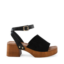 Load image into Gallery viewer, SS26 SEYCHELLES STEP FORWARD SUEDE
