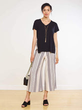 Load image into Gallery viewer, EZRA WIDE LEG CAPRI  MADE IN CANADA MiiK EZRA822
