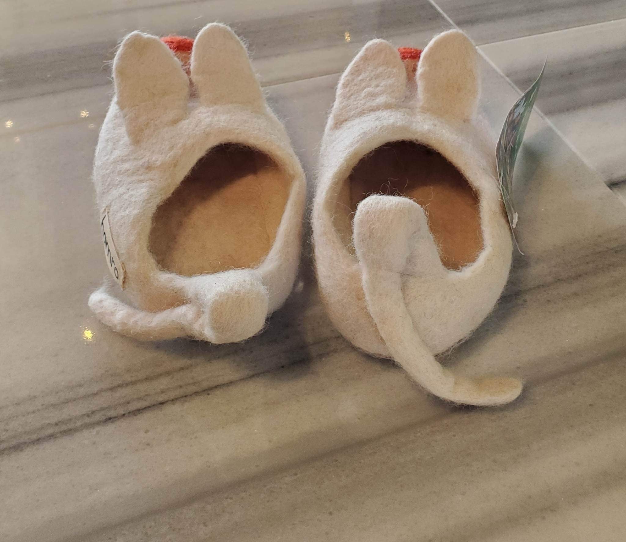 KIDS PIG SLIPPERS FELT FAIR TRADE