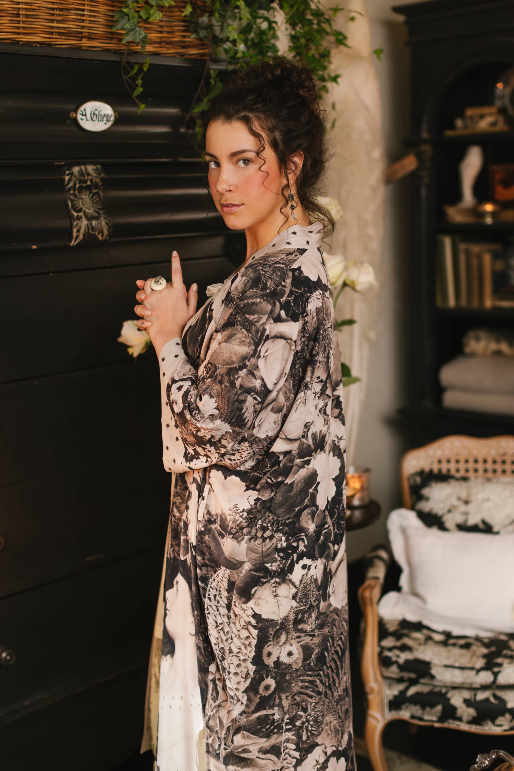 The Looking Glass Bamboo Duster Kimono Robe