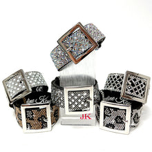 Load image into Gallery viewer, BUBBLE BLING BRACELET/BELT EXTENDER
