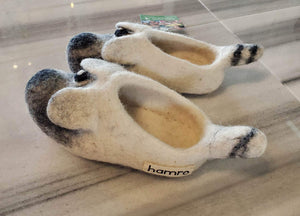 KIDS RACCON SLIPPERS FELT FAIR TRADE