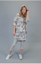Load image into Gallery viewer, ELITE IMPORTS BOYFRIEND SHIRT DR58080 BEIGE
