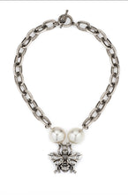 Load image into Gallery viewer, FRENCH KANDE SILVER BEE PEARLS CM1732-Z
