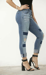 Load image into Gallery viewer, DISTRESSED JEANS JN-09
