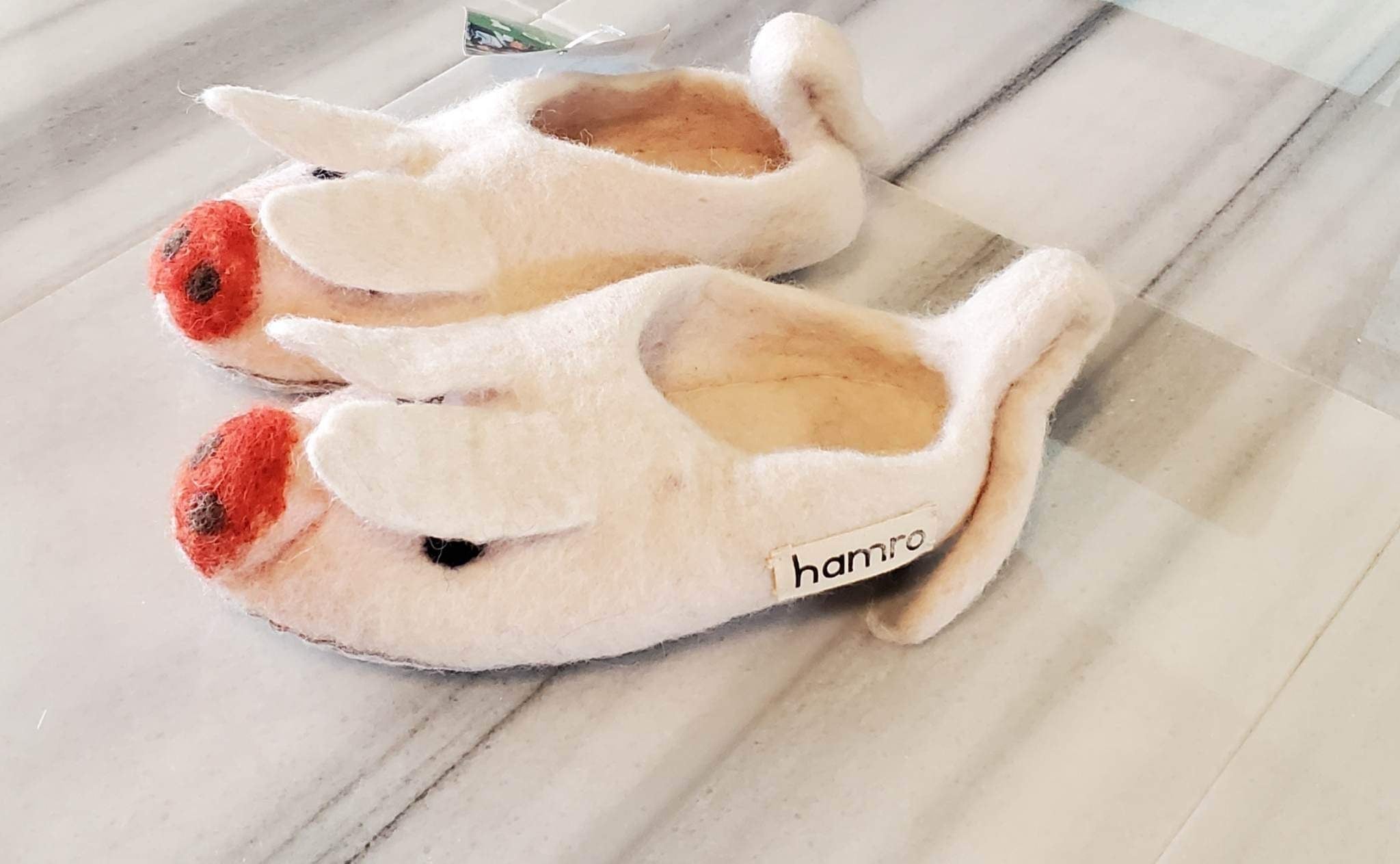 KIDS PIG SLIPPERS FELT FAIR TRADE