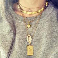 Load image into Gallery viewer, ATELIER SYP 18K GOLD VINTAGE LION HEAD
