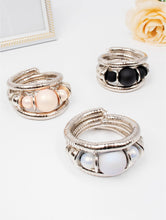 Load image into Gallery viewer, BRACELET WITH PEARLS BR035-100
