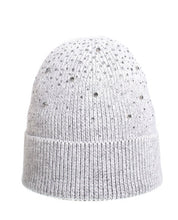 Load image into Gallery viewer, JEWELS HAT 225,226
