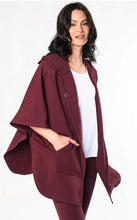 Load image into Gallery viewer, DAKOTA HOODED PONCHO 581100
