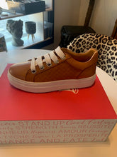 Load image into Gallery viewer, TYCHE LEATHER SHOES
