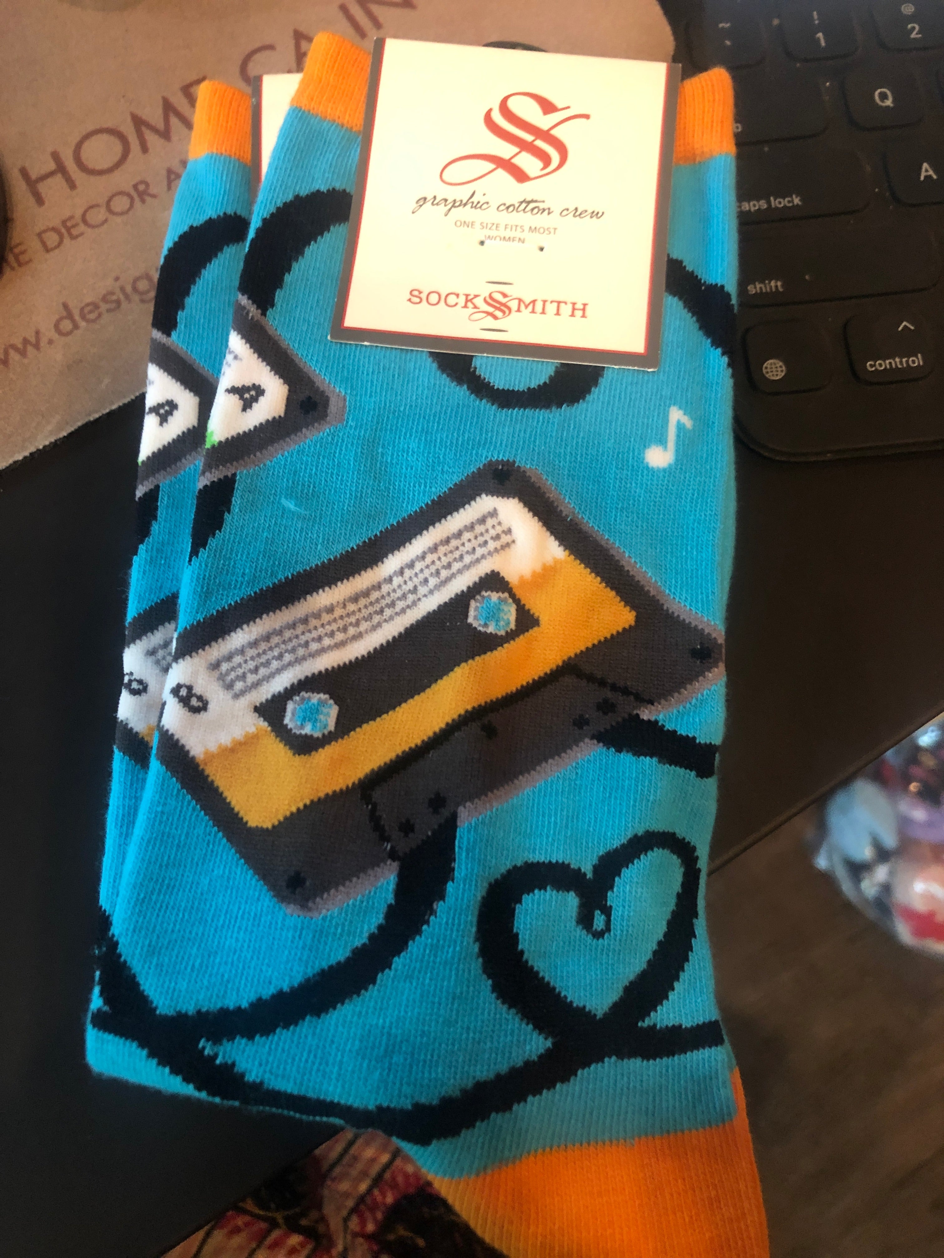 OLD TAPES SOCKS