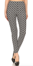 Load image into Gallery viewer, HARPER STAR - REGULAR BAND LEGGING FLIRTY AND FEMME
