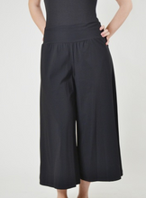 Load image into Gallery viewer, ELLA PANT 7404 ISLAY TEAL SOFT TOP
