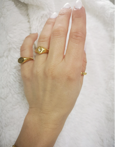 ATELIER SYP 18K GOLD NORTH STAR RING