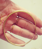Load image into Gallery viewer, ATELIER SYP 70MM GOLD HOOP
