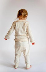 Load image into Gallery viewer, THE GOOD TEE BABY ORGANIC LEGGING CREAM
