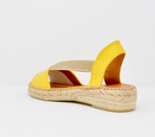 Load image into Gallery viewer, TONI PONS ETNA SHOE SPAIN
