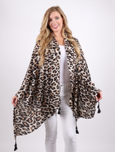 Load image into Gallery viewer, LEOPARD PRINT SCARF SF1888

