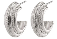 Load image into Gallery viewer, PILGRIM EARRINGS MACIE
