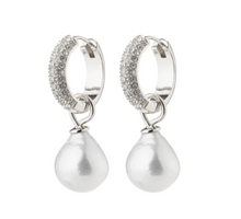 Load image into Gallery viewer, EDELE PEARL EARRINGS
