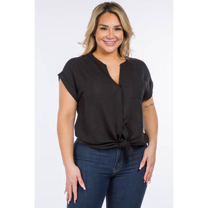 PLUS SIZE SHORT SLEEVE BUTTON DOWN BLOUSE