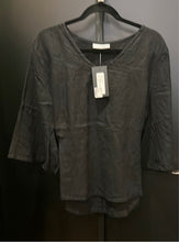 Load image into Gallery viewer, DELILAH SHIRT 2414
