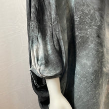 Load image into Gallery viewer, WILDER TUNIC 24632

